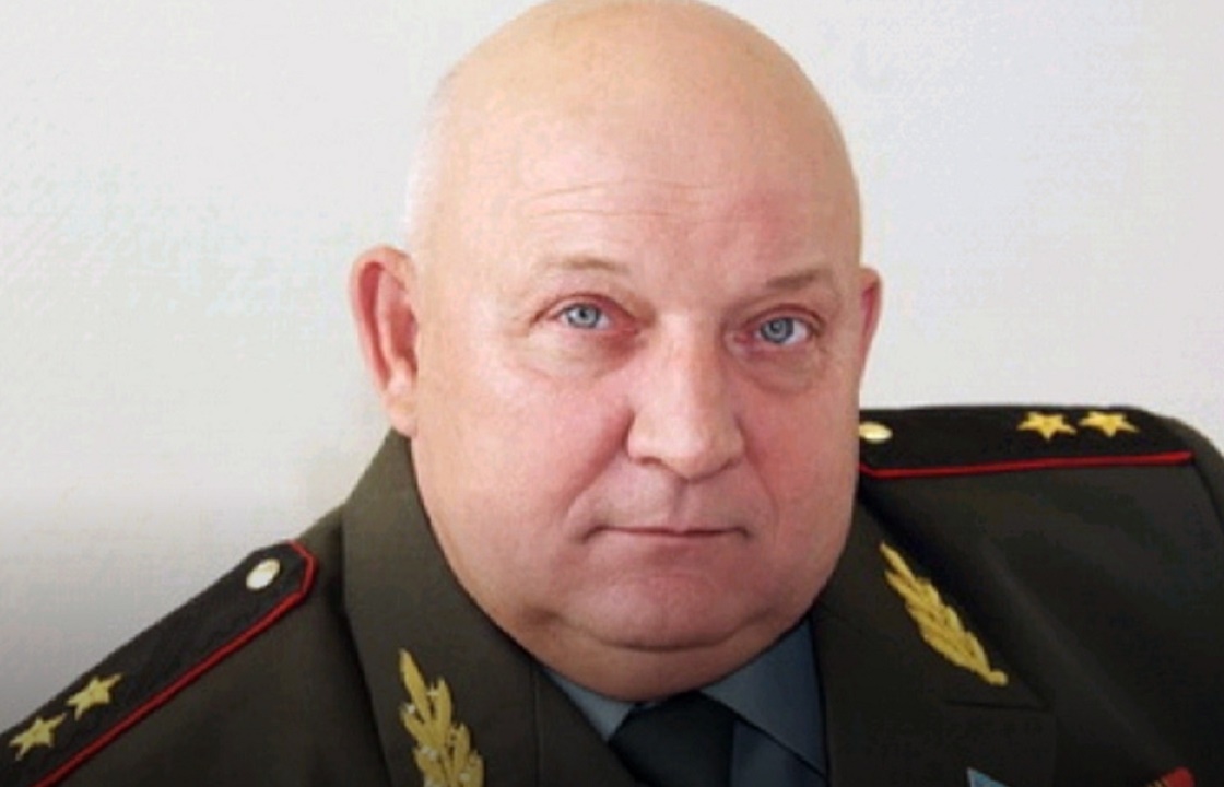 Обвиняемый в получении взятки от застройщика из Сочи генерал Панов предстанет перед судом