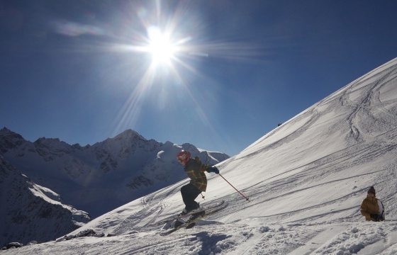 37-летний лыжник погиб под лавиной на Эльбрусе