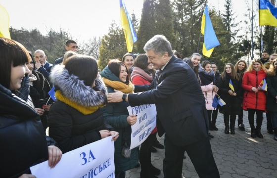 Украина через четыре года подаст заявку на членство в ЕС и НАТО