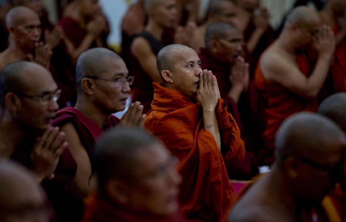 ФСБ выявило в Сочи проповедника-буддиста без лицензии
