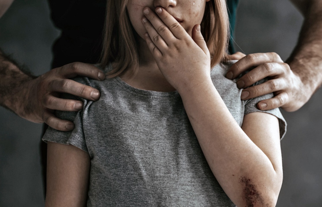 Похитивший школьницу из-за долгов житель Камышина получил 12 лет