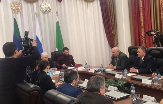 Дагестанская делегация приехала в Чечню обсуждать границу