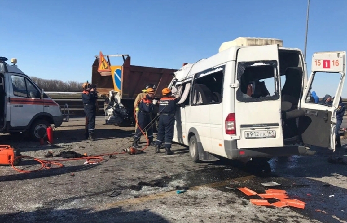 На трассе «Дон» в аварии погибли шесть человек – СМИ