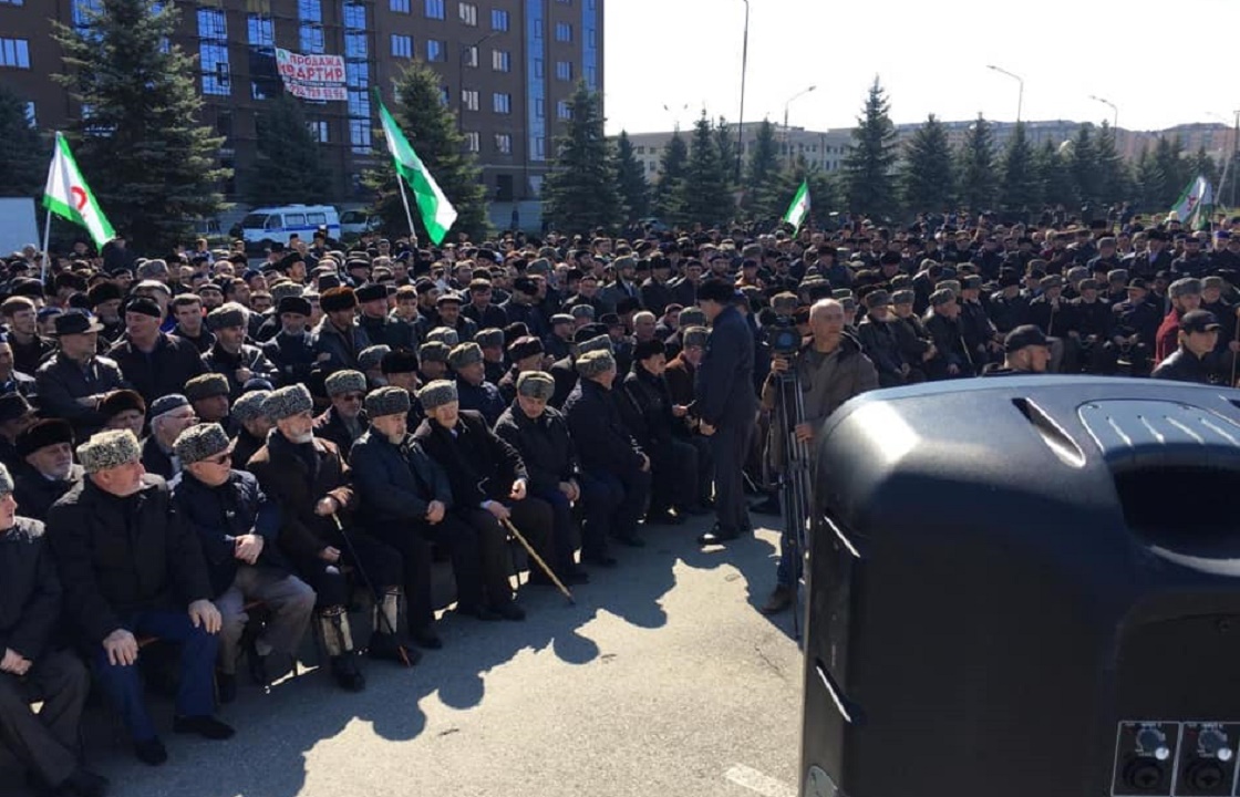 Митинг против Евкурова в Магасе собрал 10 тысяч ингушей – организаторы