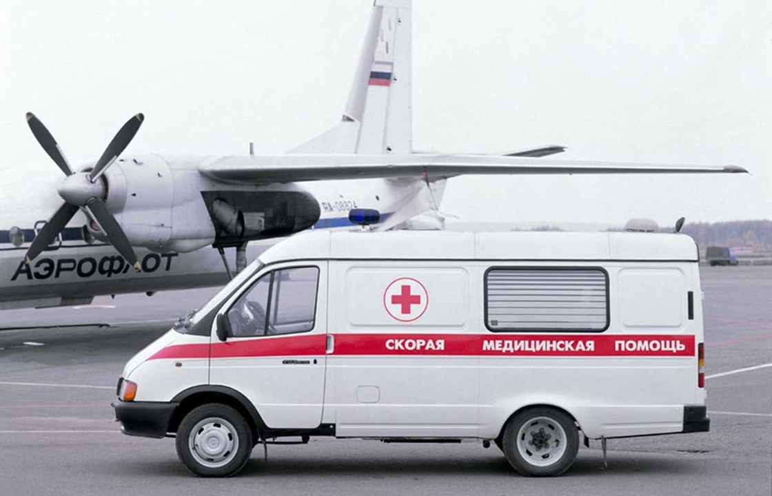 Вслед за Скворцовой: глава ингушского минздрава помогла человеку в самолете