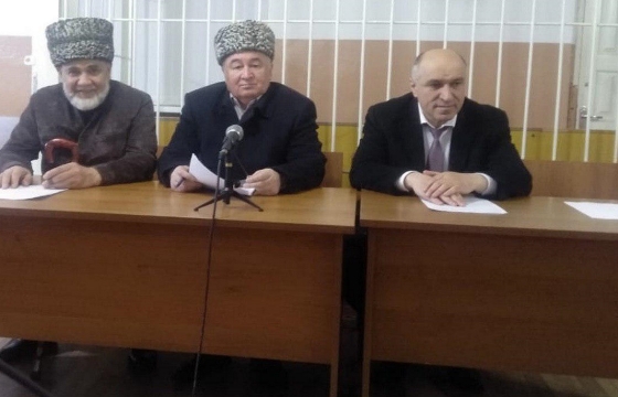 Освиставшие Евкурова ингушские активисты признаны невиновными