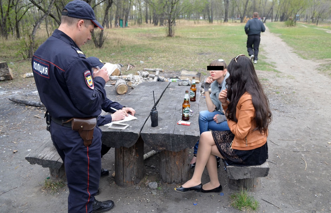 Пьянка для астраханки завершилась штрафом в 60 тыс рублей