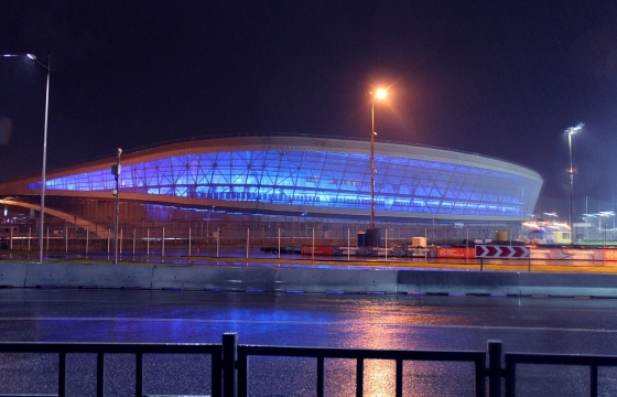Олимпийский центр в Сочи стал синим в поддержку аутистов