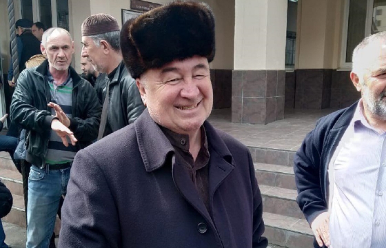 Председатель совета тейпов Ингушетии заплатит 150 тысяч за митинг против Евкурова