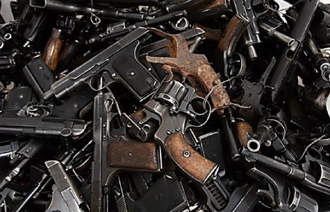 В суд передано дело волгоградского пенсионера, нашедшего мешок с оружием