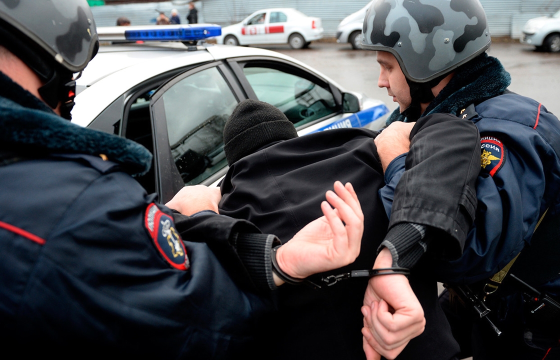 Драка дагестанского полицейского с астраханскими коллегами завершилась уголовным делом