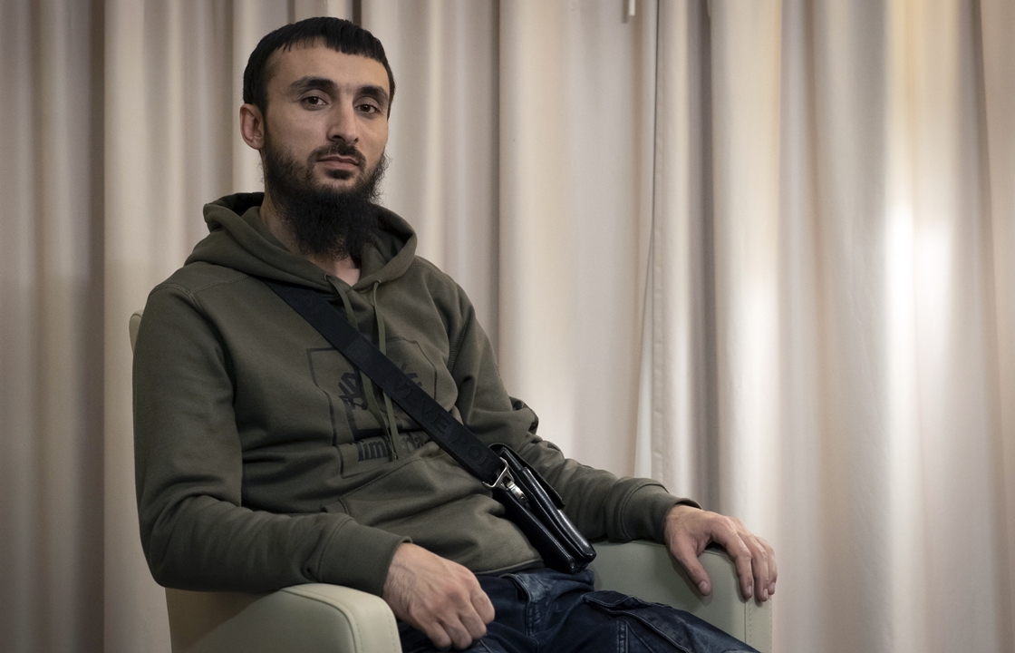 Чеченский блогер Абдурахманов вернется в Россию по решению Польши