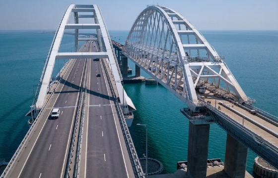 Рельсы, шпалы, Крымский мост – железная дорога в Крым полностью готова