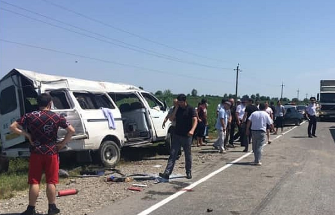Семь человек пострадали в ДТП с пассажирским автобусом в Дагестане. Фото