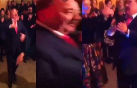 Появилось видео, где врио главы Ингушетии пытается танцевать лезгинку. Видео