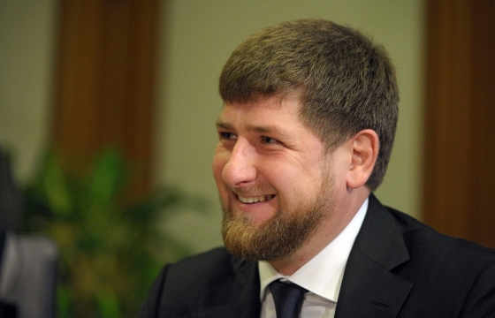 Чеченские власти прокомментировали выстрел Кадырова в боевика