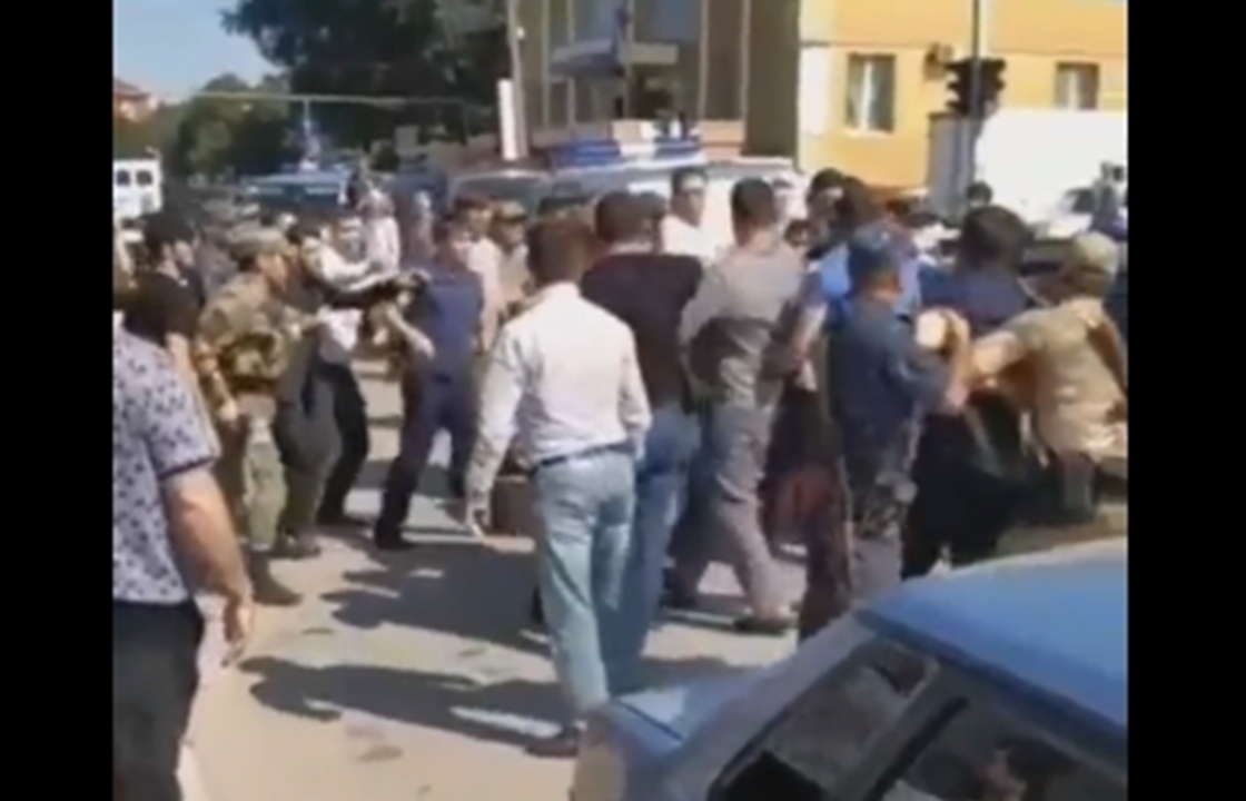 Стрельба в свадебном кортеже в Дагестане завершилась административным протоколами. Видео