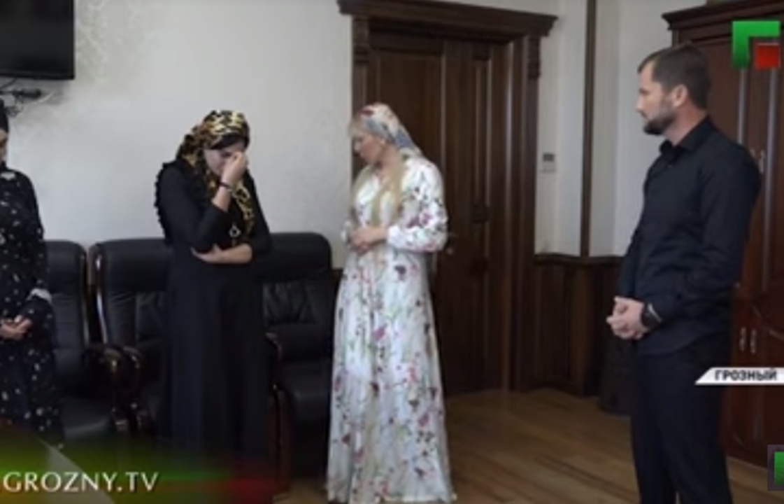 Видеофакт: чеченские власти начали борьбу с певцами из YouTube