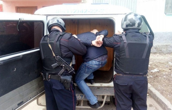 Скрывавшегося жителя Чебоксаров поймали на краже в магазине Новороссийска