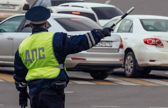 Более 2 млн рублей заплатят астраханские экс-полицейские за взятки