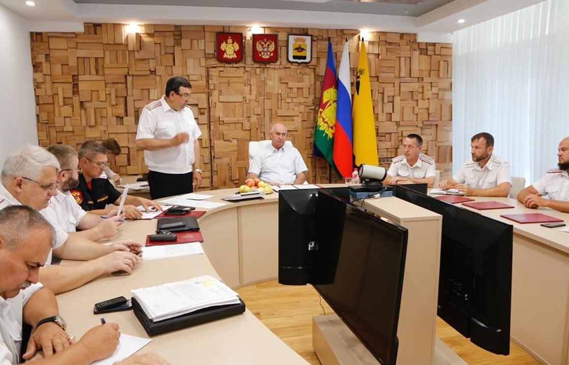 Мэр Новороссийска поддержал местных казаков в начинаниях