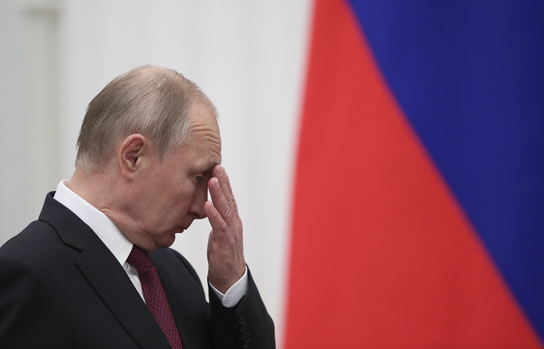 Рейтинг Владимира Путина в России упал до минимума