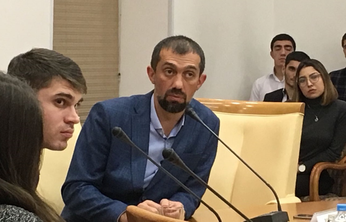 Курбанов рассказал о напряженном разговоре с Кадыровым. Подробности