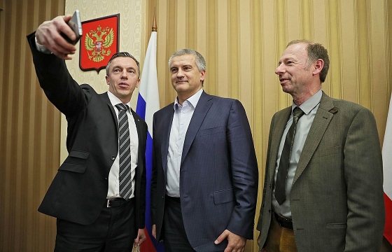Очередные визитеры. Крым посетит «крупная делегация» из Евросоюза и США