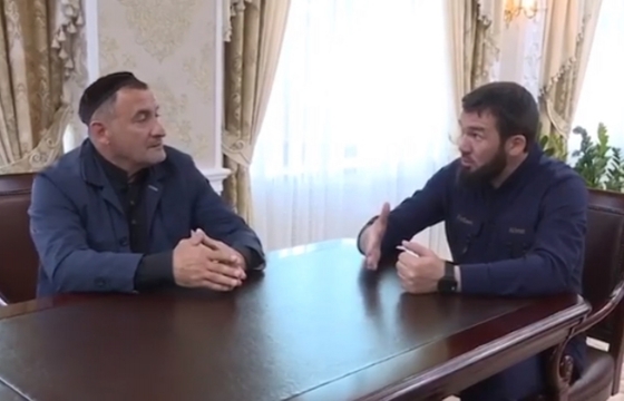 Даудов встретился с ингушом, который не пришел на стрелку на границе республик. Видео