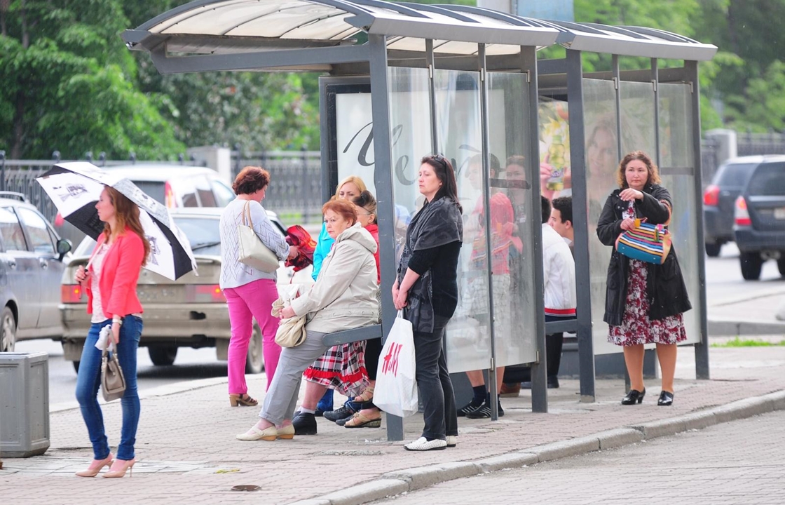 Жители крымского города начали зиму без общественного транспорта