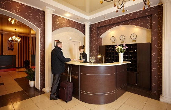 Дагестанец снял номер в гостинице за билет «Банка приколов»