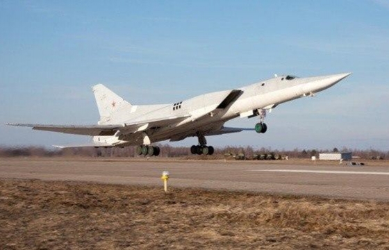 Плановый полет бомбардировщика чуть не обернулся катастрофой в Астрахани