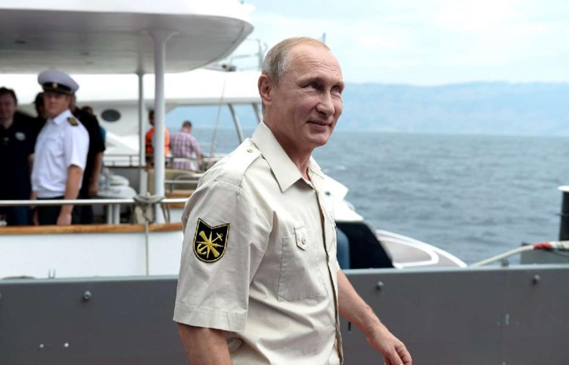Путин с самолетом-ретранслятором прибудет в Севастополь. Подробности