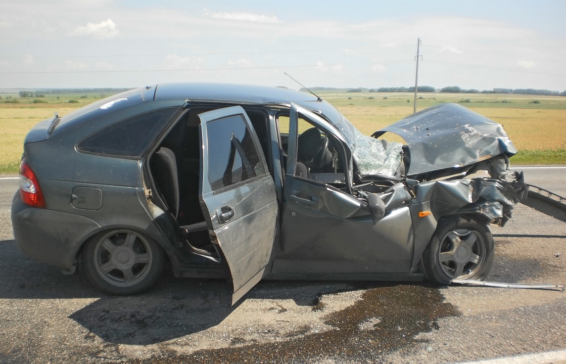Водитель Меrсеdes скрылся с места ДТП с тремя погибшими в Карачаево-Черкесии