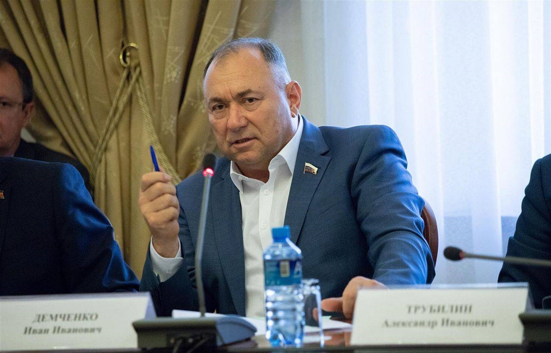 Депутат Госдумы рассмотрел обращения кубанцев, поступившие в приемную