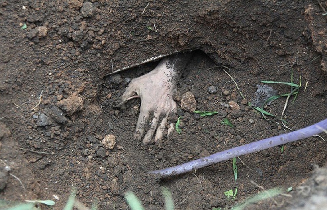 Пропавших без вести жителей Дагестана собутыльник закопал в огороде