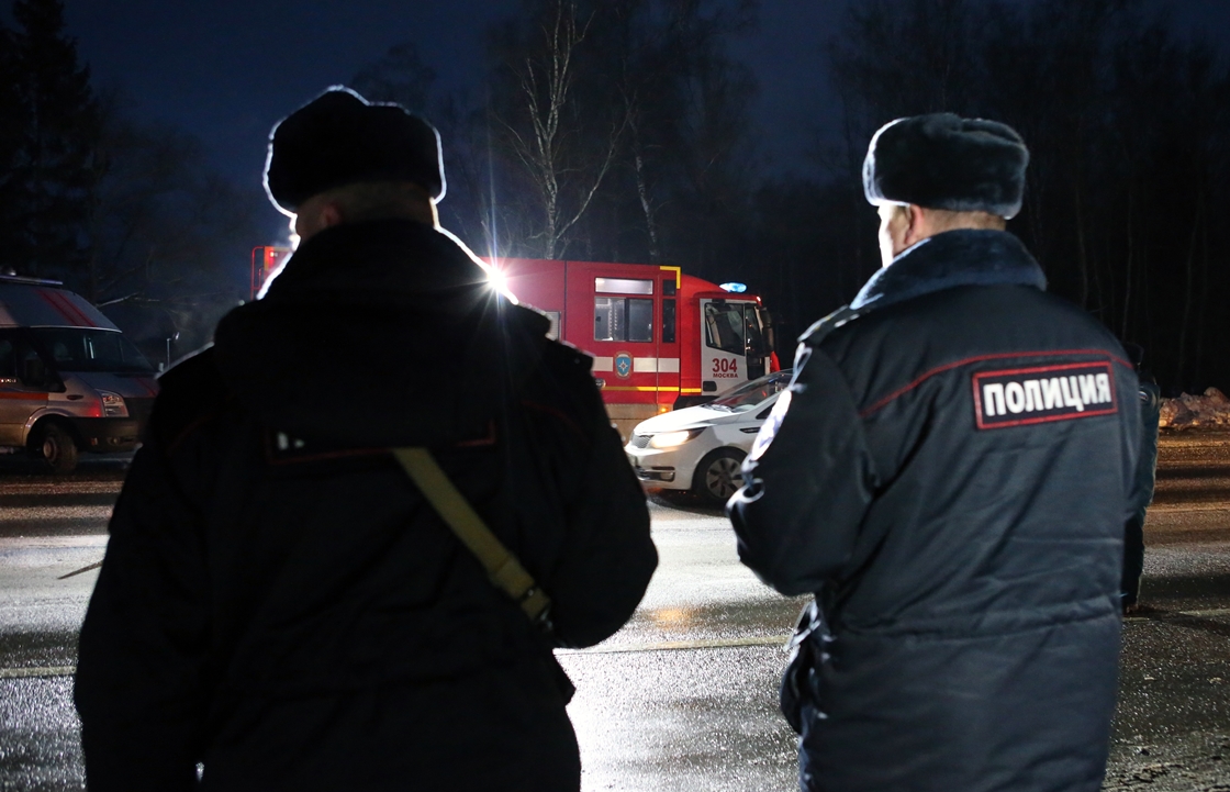Три пассажира легковушки разбились насмерть в Крыму
