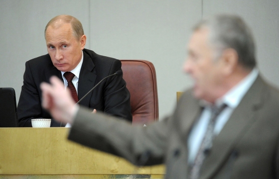 За «обнуление» сроков Путина проголосовали три фракции Госдумы
