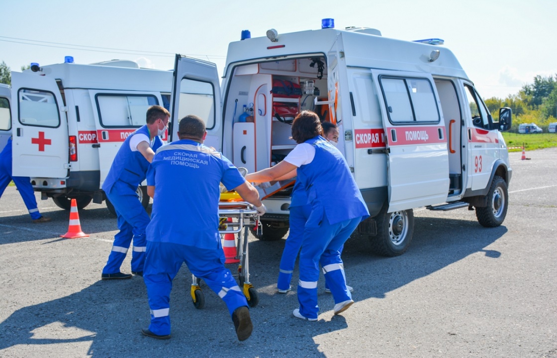 Родня пациентки напала на бригаду скорой помощи на Ставрополье