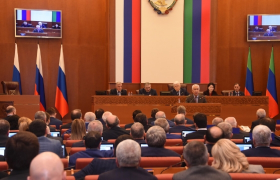 Народное собрание Дагестана поддержало "обнуление" сроков Путина