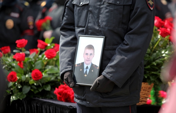 Убитого в Волгограде полицейского представили к награде