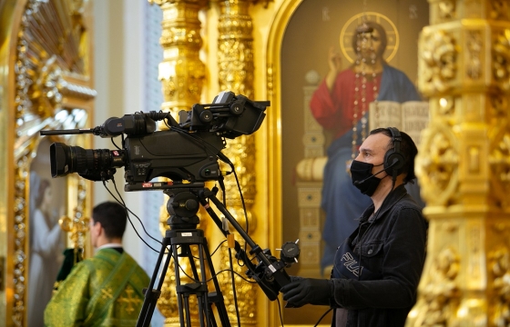 Христос на осленке в пустых храмах. Вербное воскресенье на Юге России