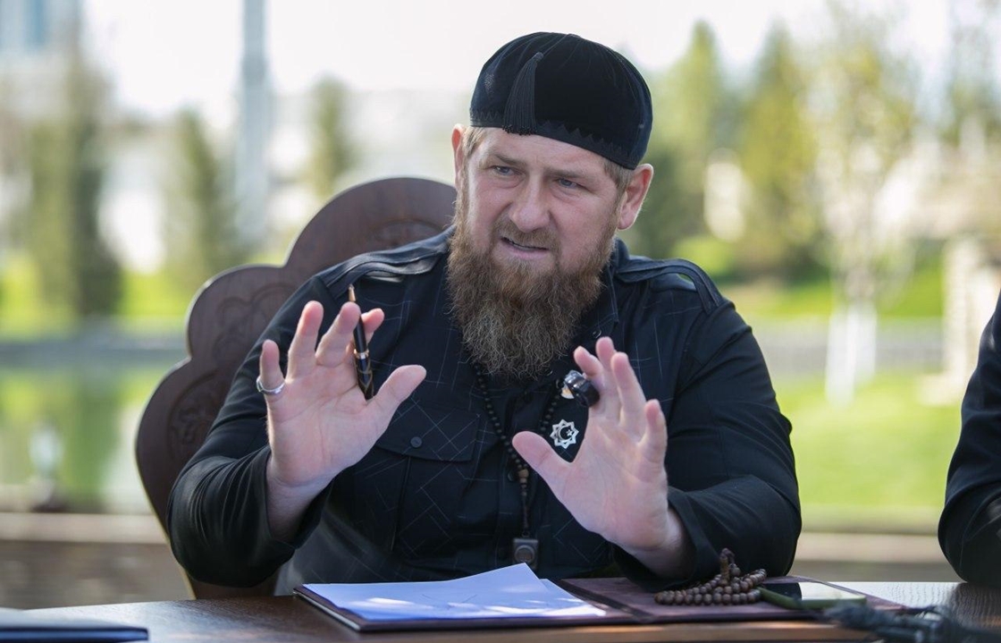 Кадыров запретил чеченцам без пропуска выходить из дома на выходных