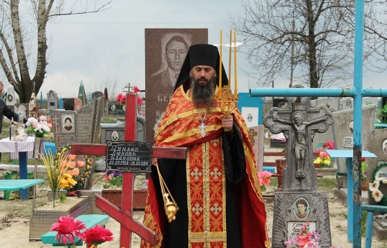 Радоница и коронавирус на Юге России: от молитвы дома до панихиды в храмах