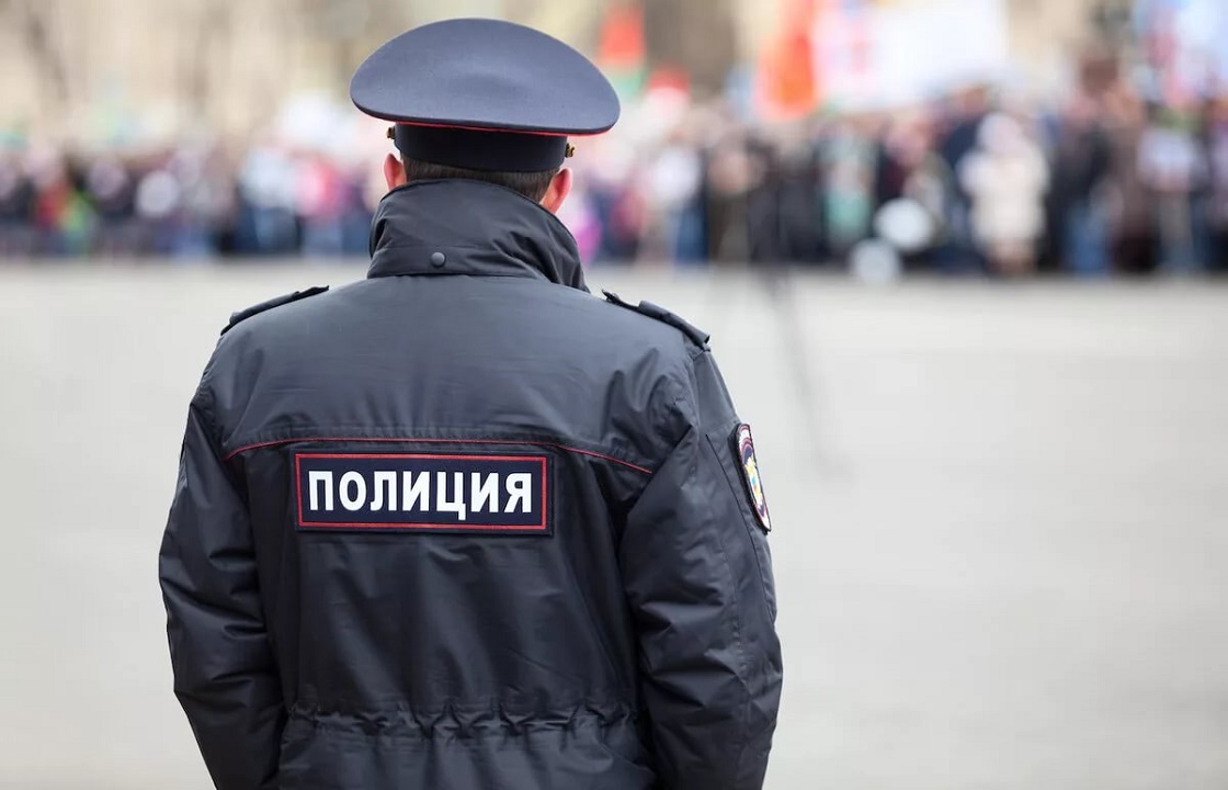 Получившему от застройщика 3 млн полицейскому из Волгограда грозит 10 лет