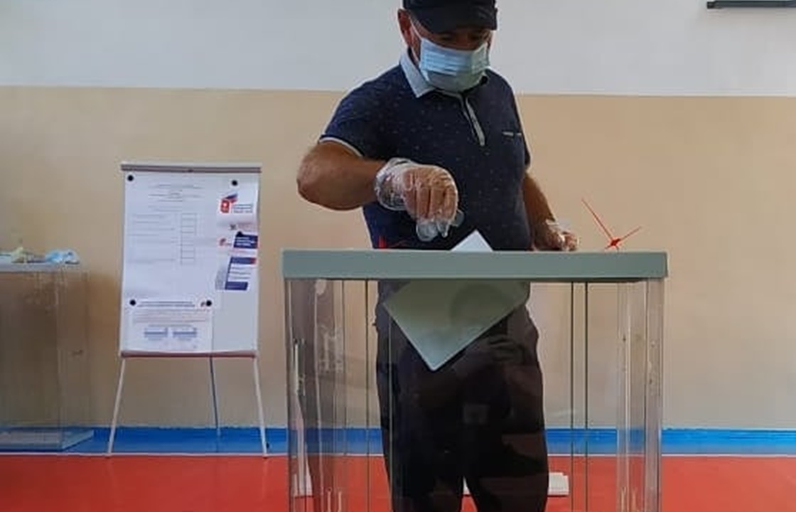 Выборы без происшествий: наблюдатель рассказал о ходе голосования в Карачаево-Черкесии