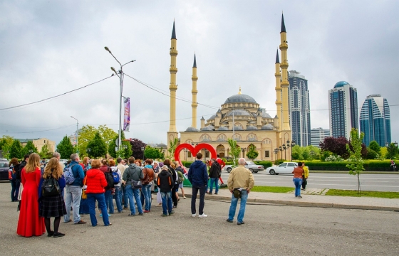 Туристов из других регионов пока не ждут в Чечне – племянник Кадырова