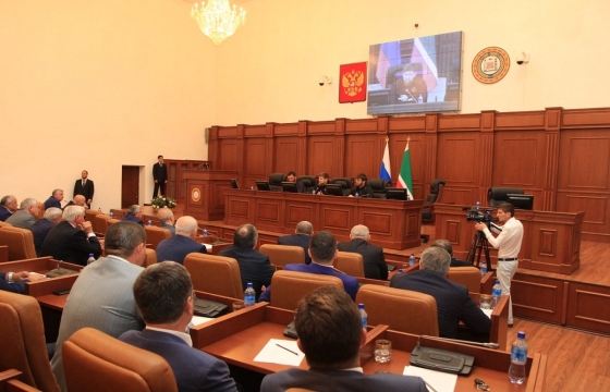Парламент Чечни требует от Конгресса США проверить санкции против Кадырова