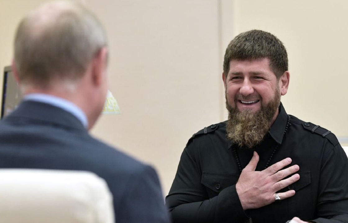 Кремль отрицает связь между генеральским званием Кадырова и санкциями против него