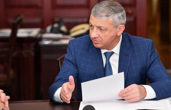 Эксперт объяснил крупные доходы главы Северной Осетии